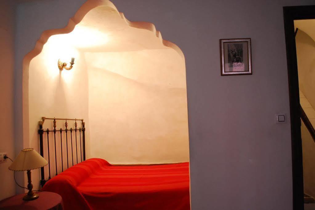 فندق Fonda Del Tozal تيرويل المظهر الخارجي الصورة